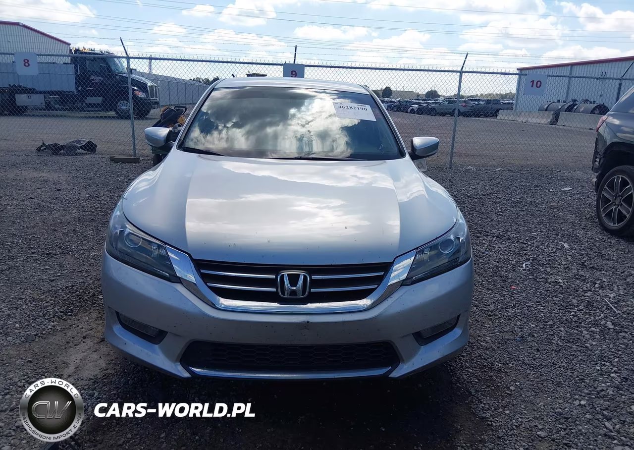 2014 Honda Accord Sport VIN:1HGCR2F59EA030182 - 12