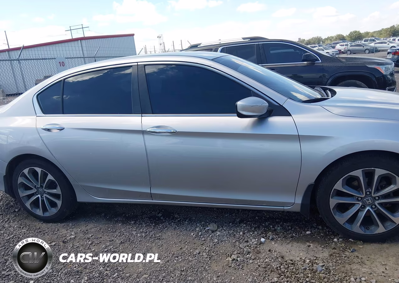 2014 Honda Accord Sport VIN:1HGCR2F59EA030182 - 13