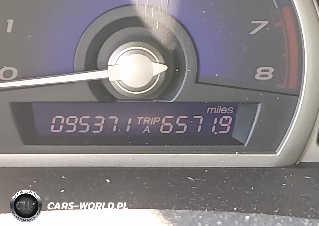 2009 Honda Civic Lx VIN:2HGFA16599H305796 - 15
