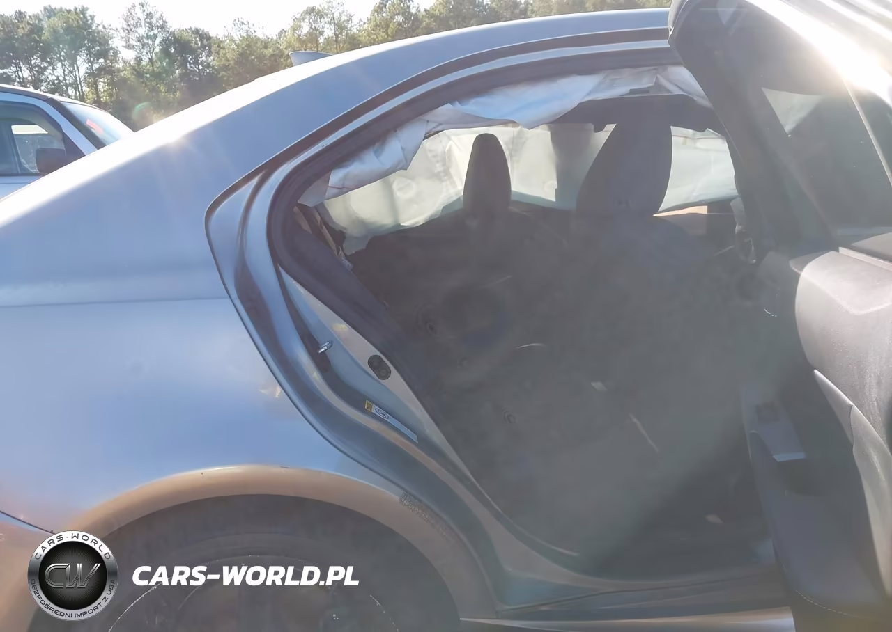 2016 Lexus Is 200T VIN:JTHBA1D2XG5011395 - 8