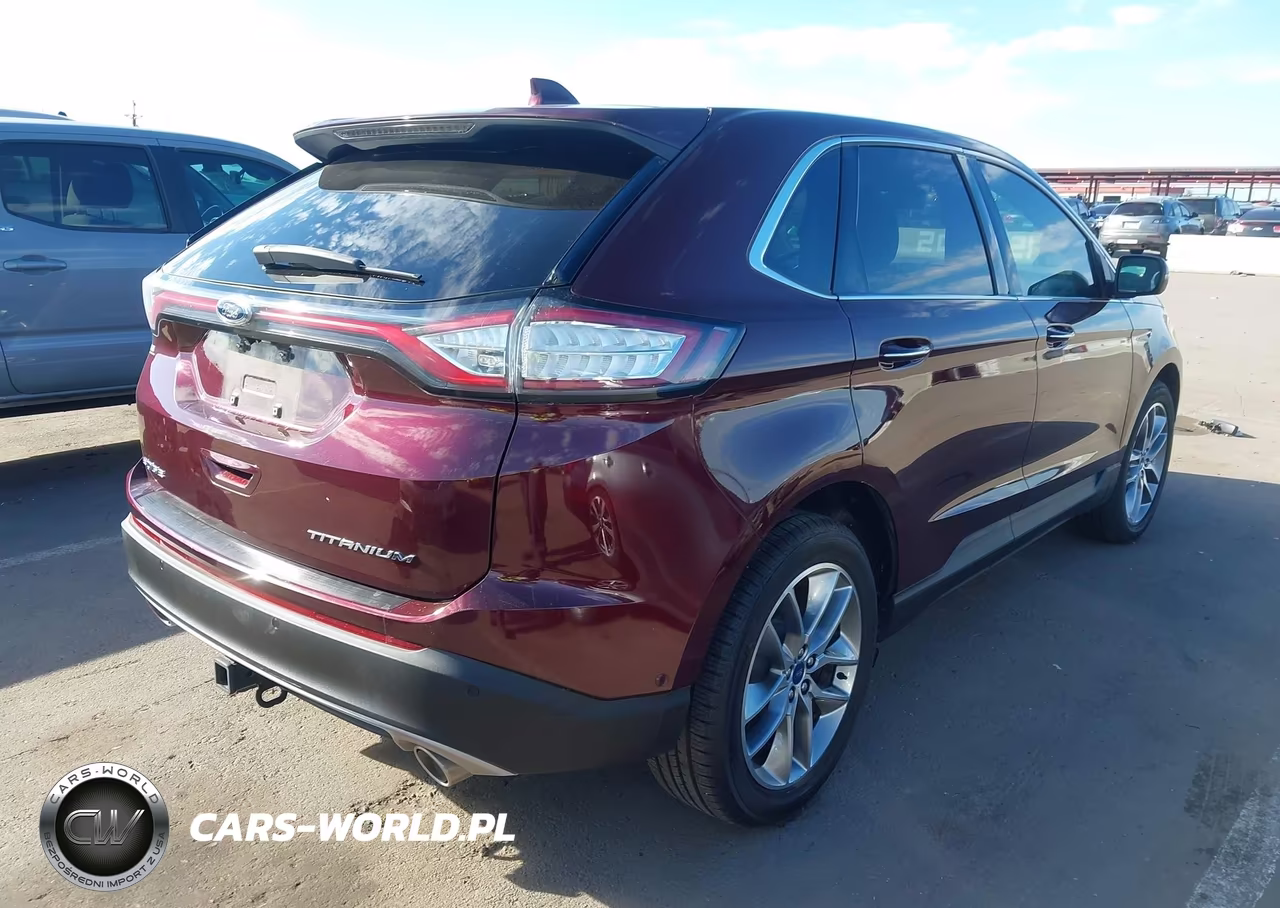 2018 Ford Edge Titanium VIN:2FMPK3K86JBB13539 - 4