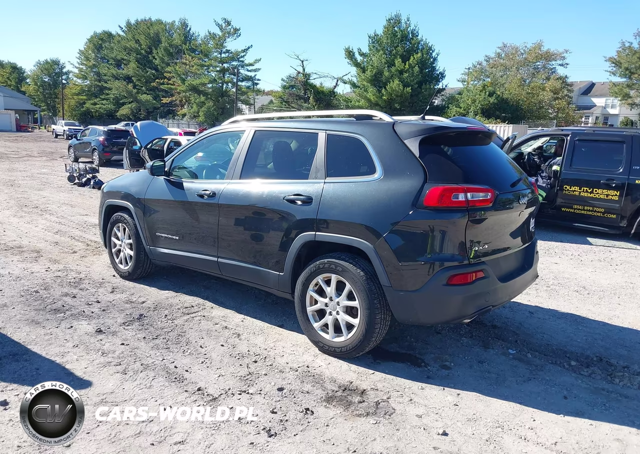 2014 Jeep Cherokee Latitude VIN:1C4PJMCB4EW146244 - 3