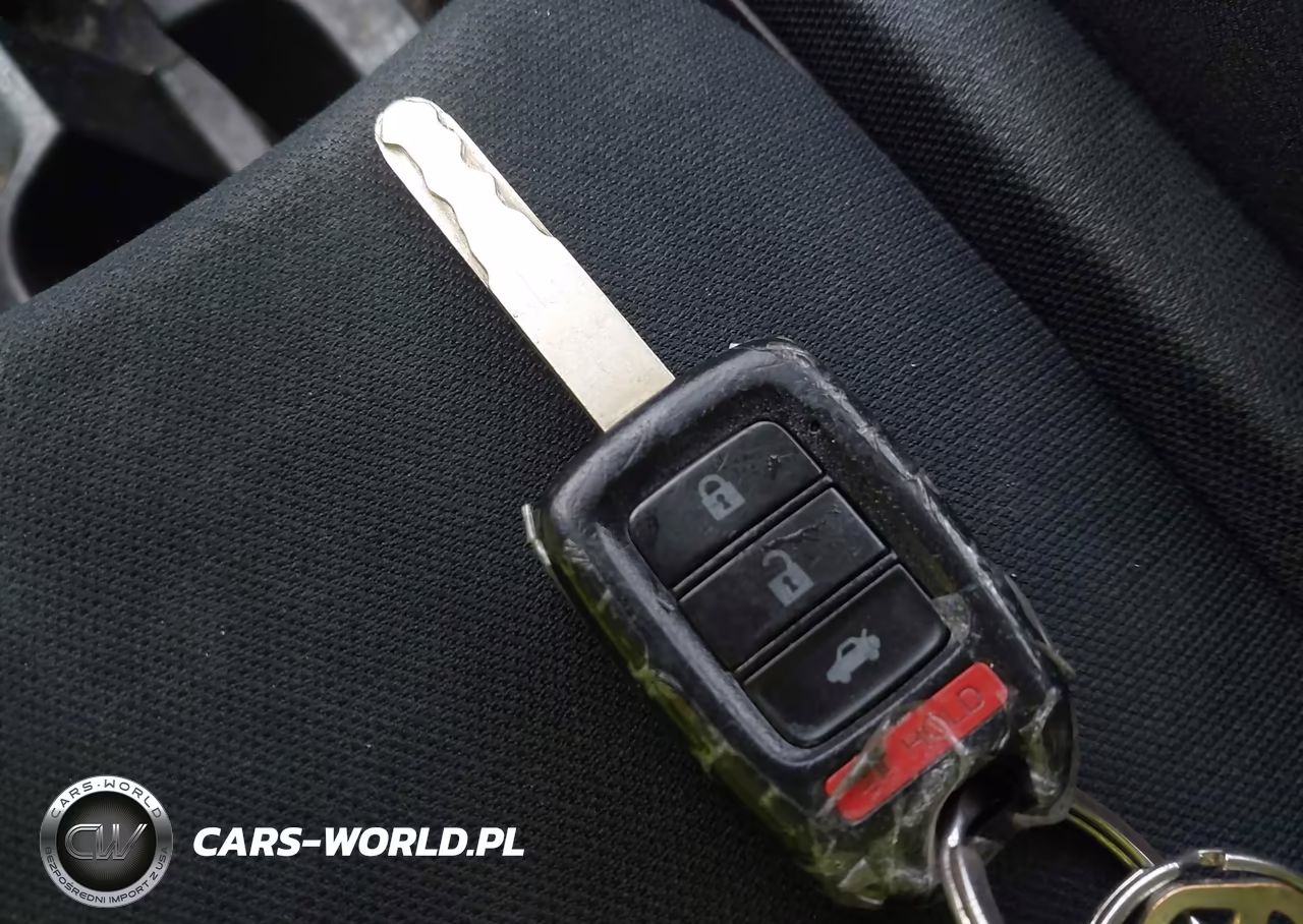 2018 Honda Civic Lx VIN:19XFC2F55JE000410 - 11