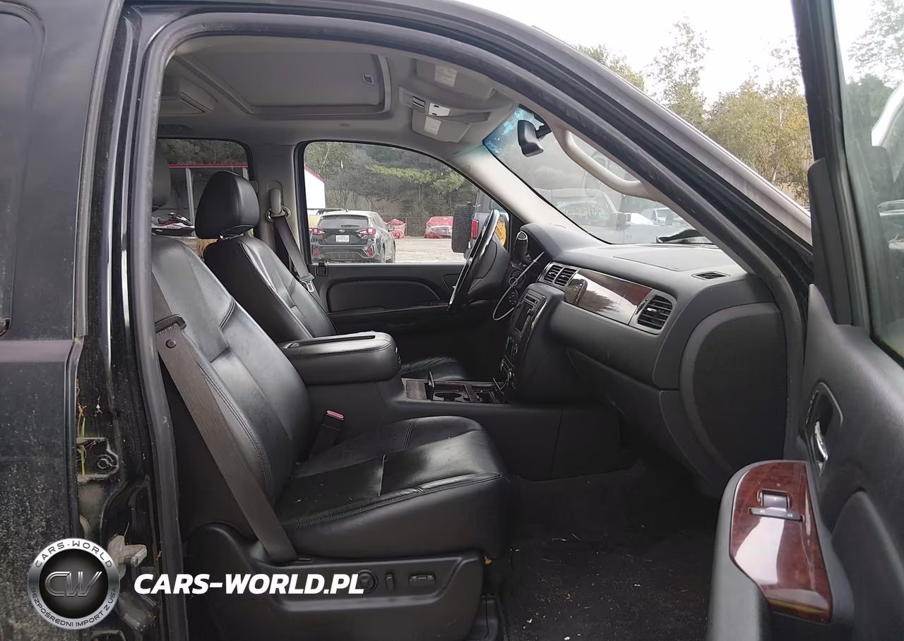 2009 Chevrolet Suburban 1500 Ltz VIN:1GNFK36389R216122 - 5