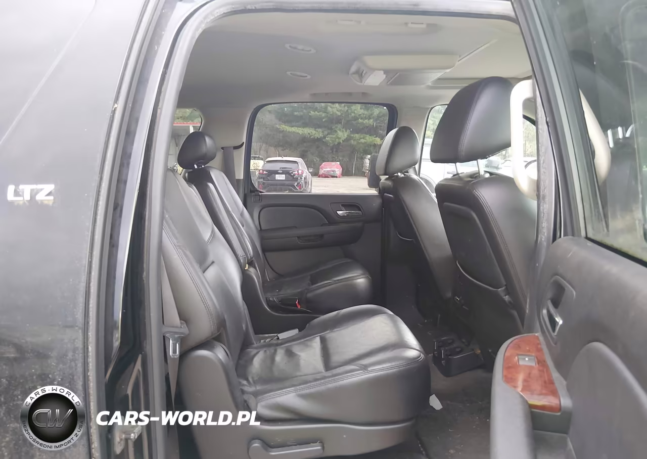 2009 Chevrolet Suburban 1500 Ltz VIN:1GNFK36389R216122 - 8