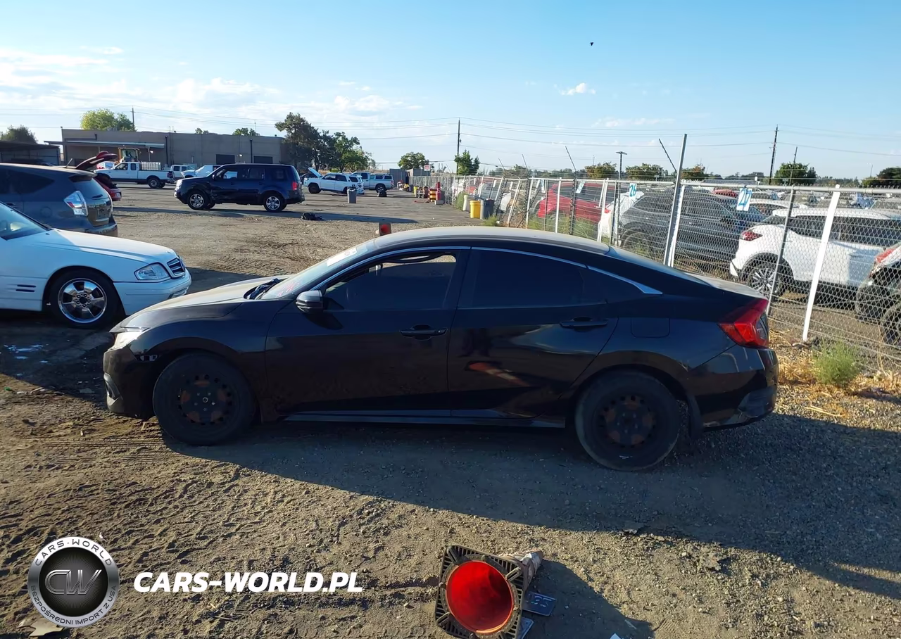 2017 Honda Civic Lx VIN:2HGFC2F50HH520949 - 14