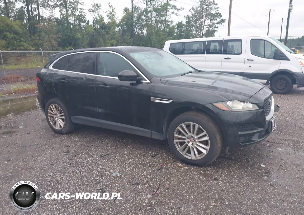 2019 Jaguar F-Pace 25T Prestige-30T Prestige