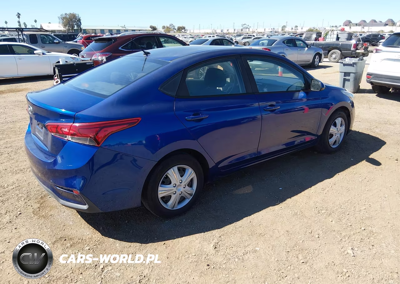 2019 Hyundai Accent Se VIN:3KPC24A33KE064177 - 4