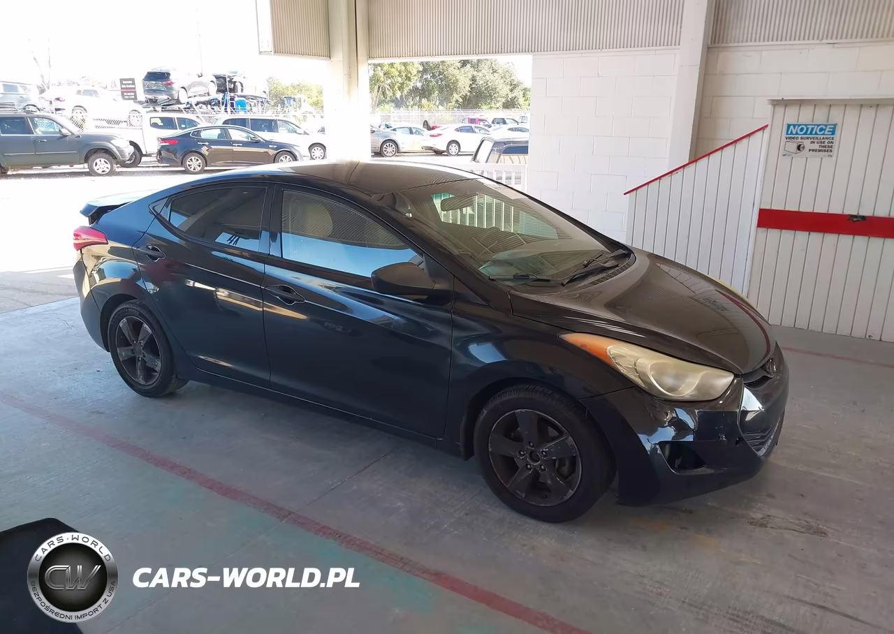 2013 Hyundai Elantra Gls
