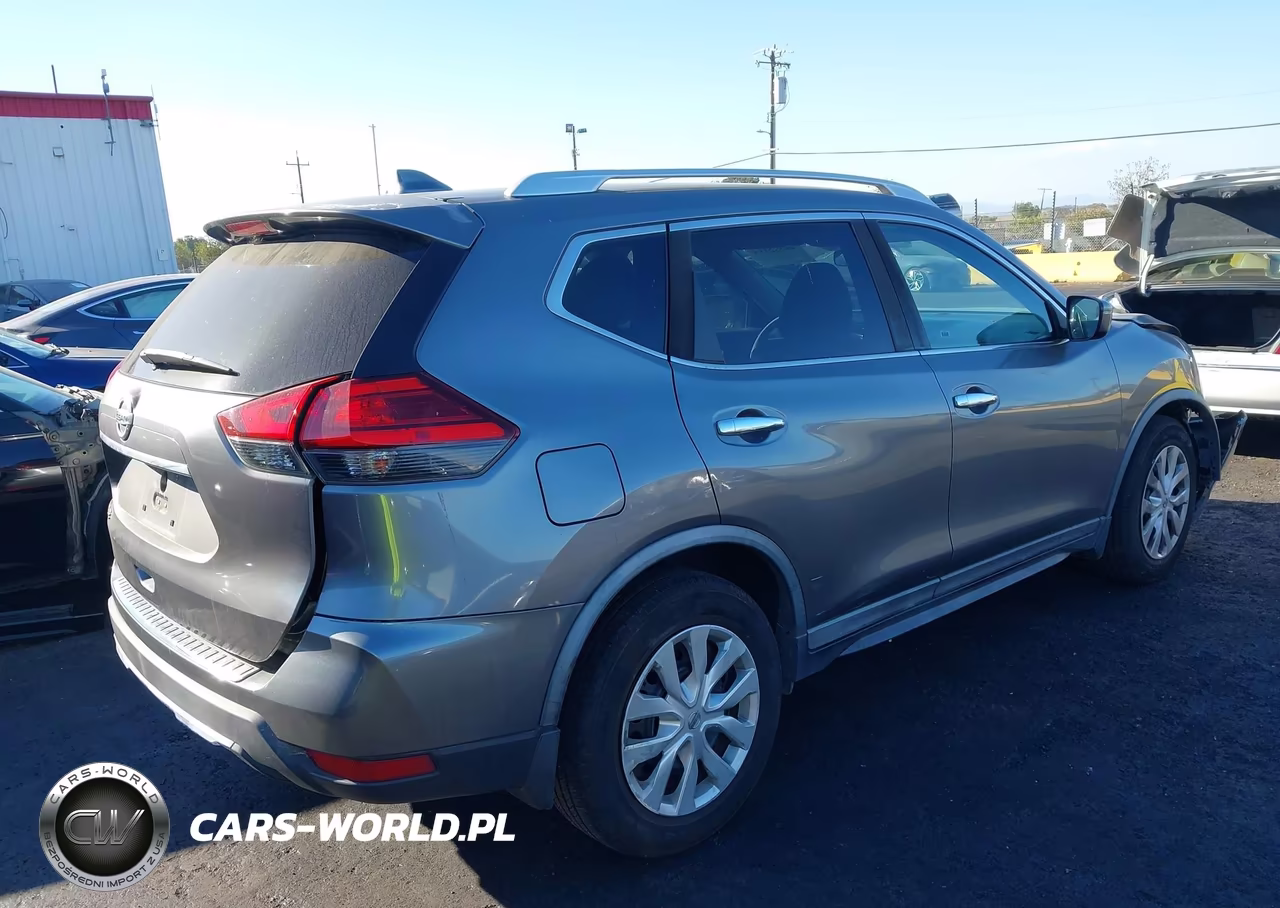 2017 Nissan Rogue S VIN:KNMAT2MT9HP584395 - 4