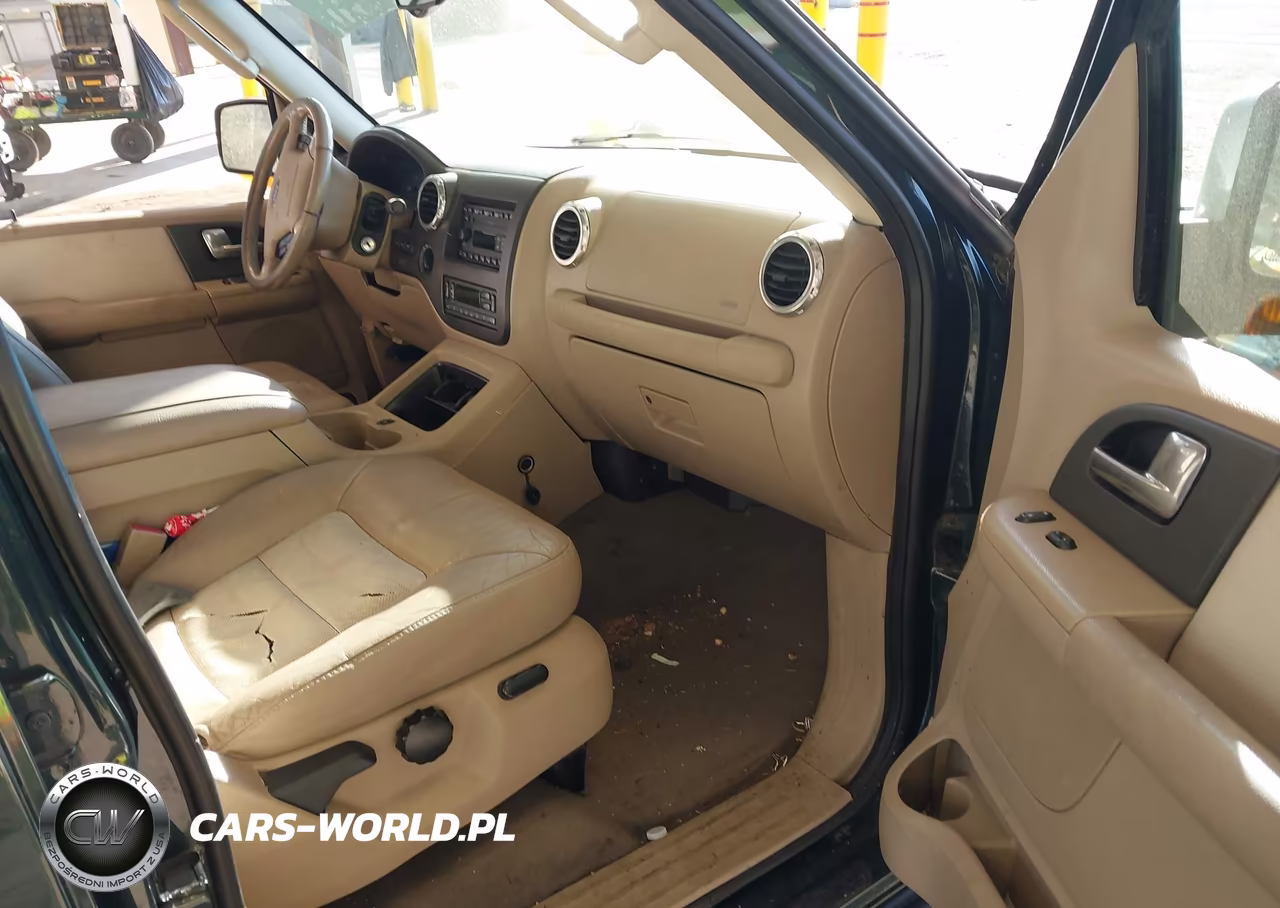 2003 Ford Expedition Eddie Bauer VIN:1FMFU18LX3LB31745 - 5