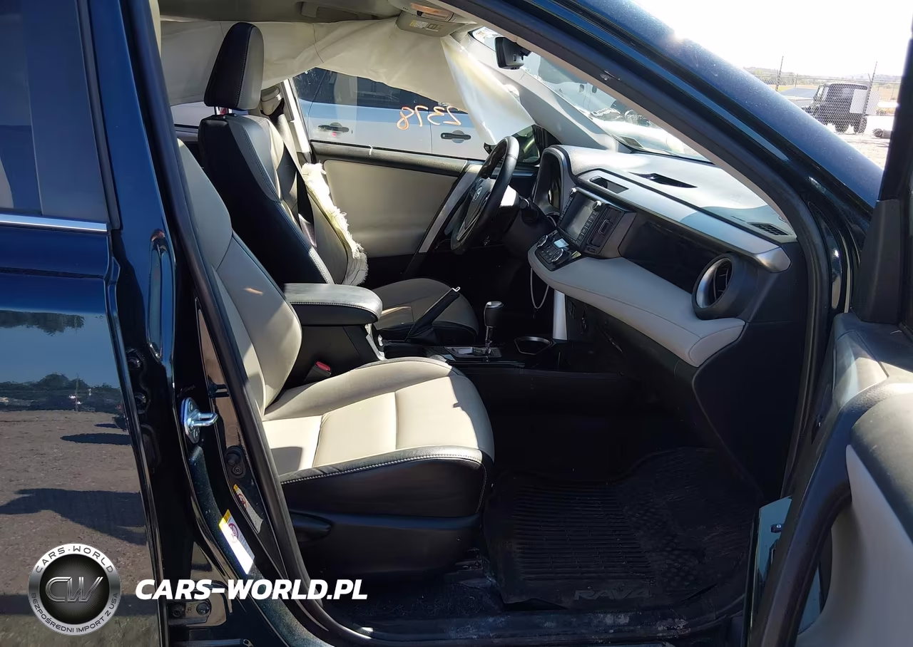2018 Toyota Rav4 Limited VIN:JTMDFREV9JD256575 - 5