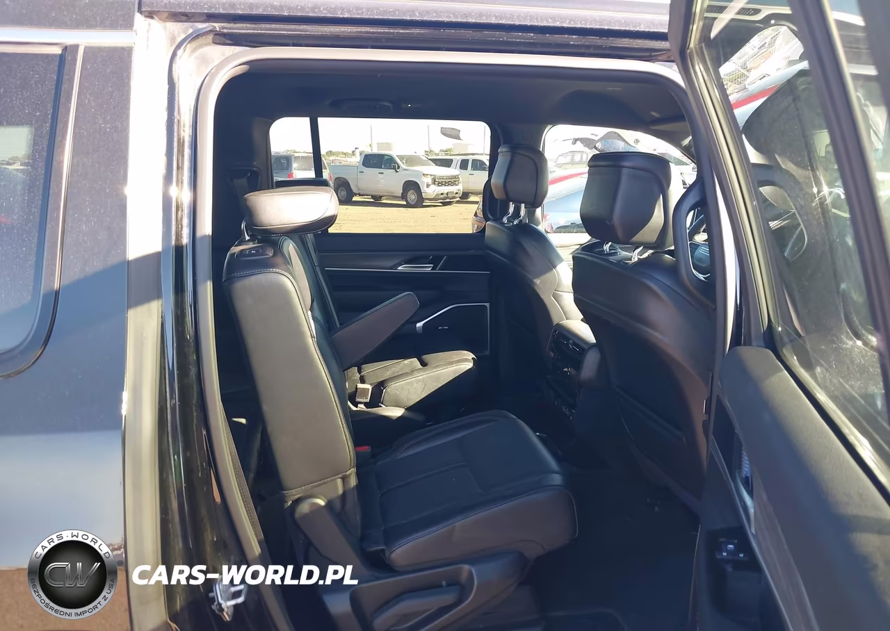 2024 Jeep Wagoneer Series Ii 4X4 VIN:1C4SJVBP1RS170995 - 8
