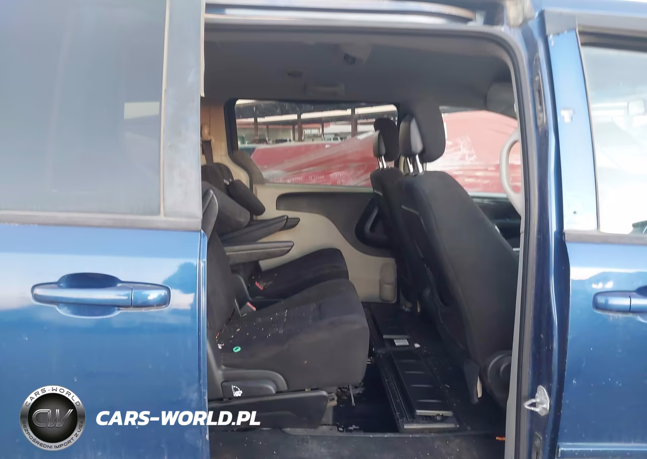 2011 Dodge Grand Caravan Express VIN:2D4RN4DG6BR763997 - 8