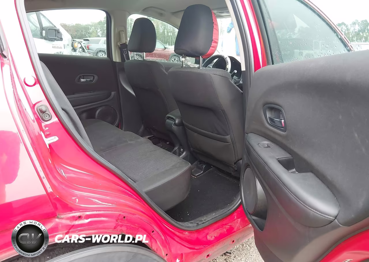 2018 Honda Hr-V Lx VIN:3CZRU5H39JG701196 - 8