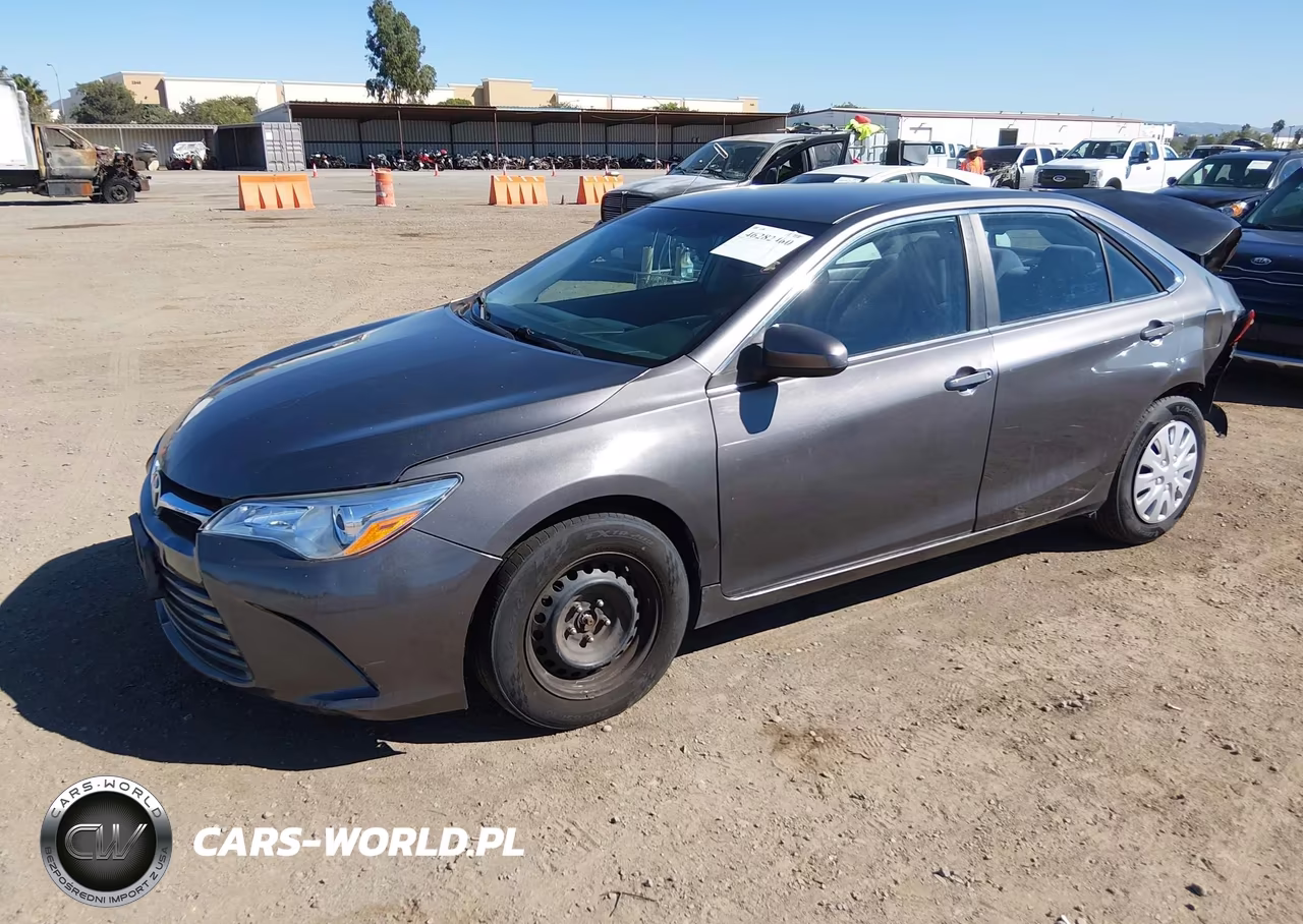 2015 Toyota Camry Le VIN:4T1BF1FK6FU973760 - 2