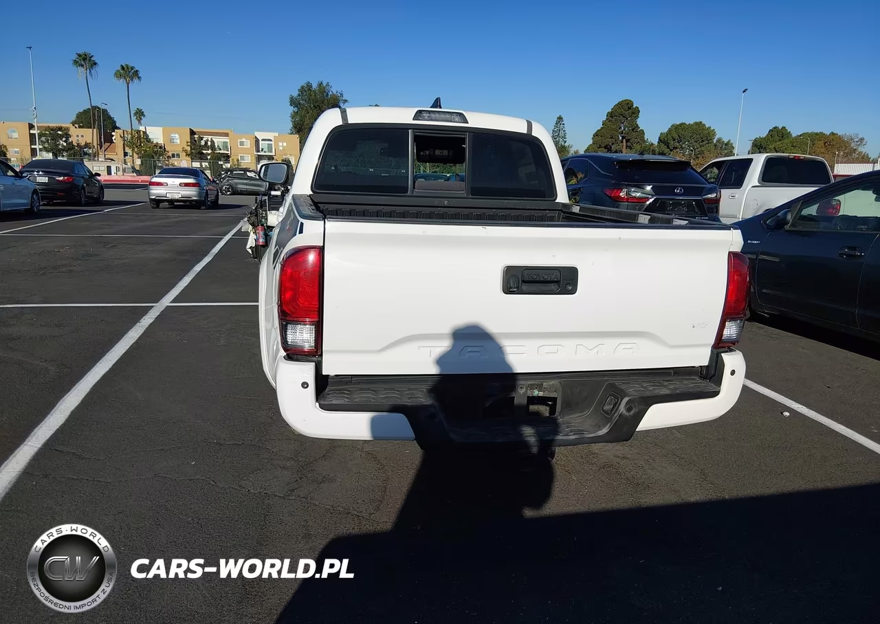 2016 Toyota Tacoma Trd Sport VIN:3TMAZ5CN2GM012558 - 16