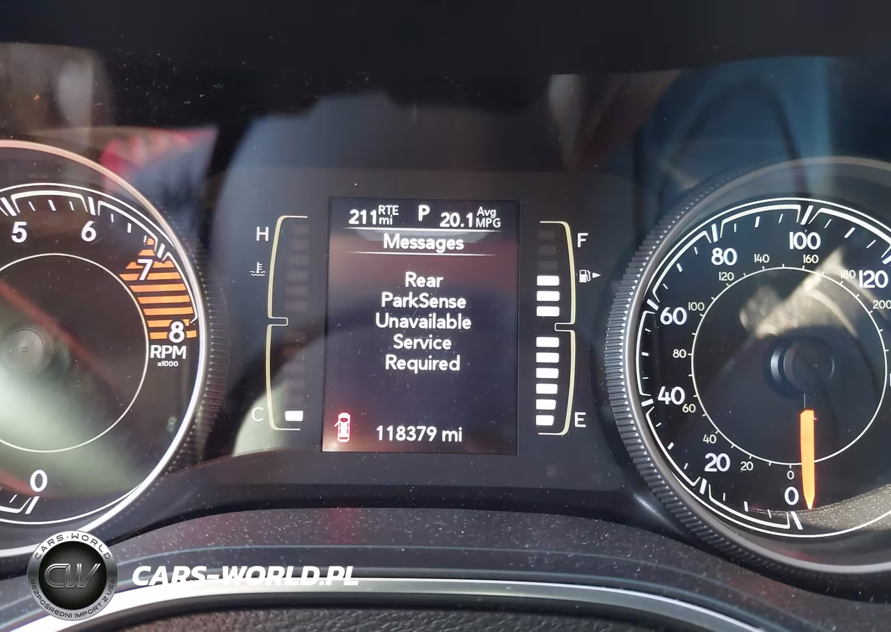 2019 Jeep Cherokee Latitude Plus 4X4 VIN:1C4PJMLX5KD267433 - 7