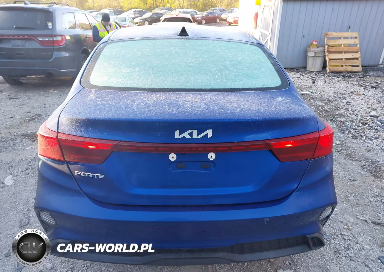 2024 Kia Forte Lxs VIN:3KPF24AD2RE806410 - 16