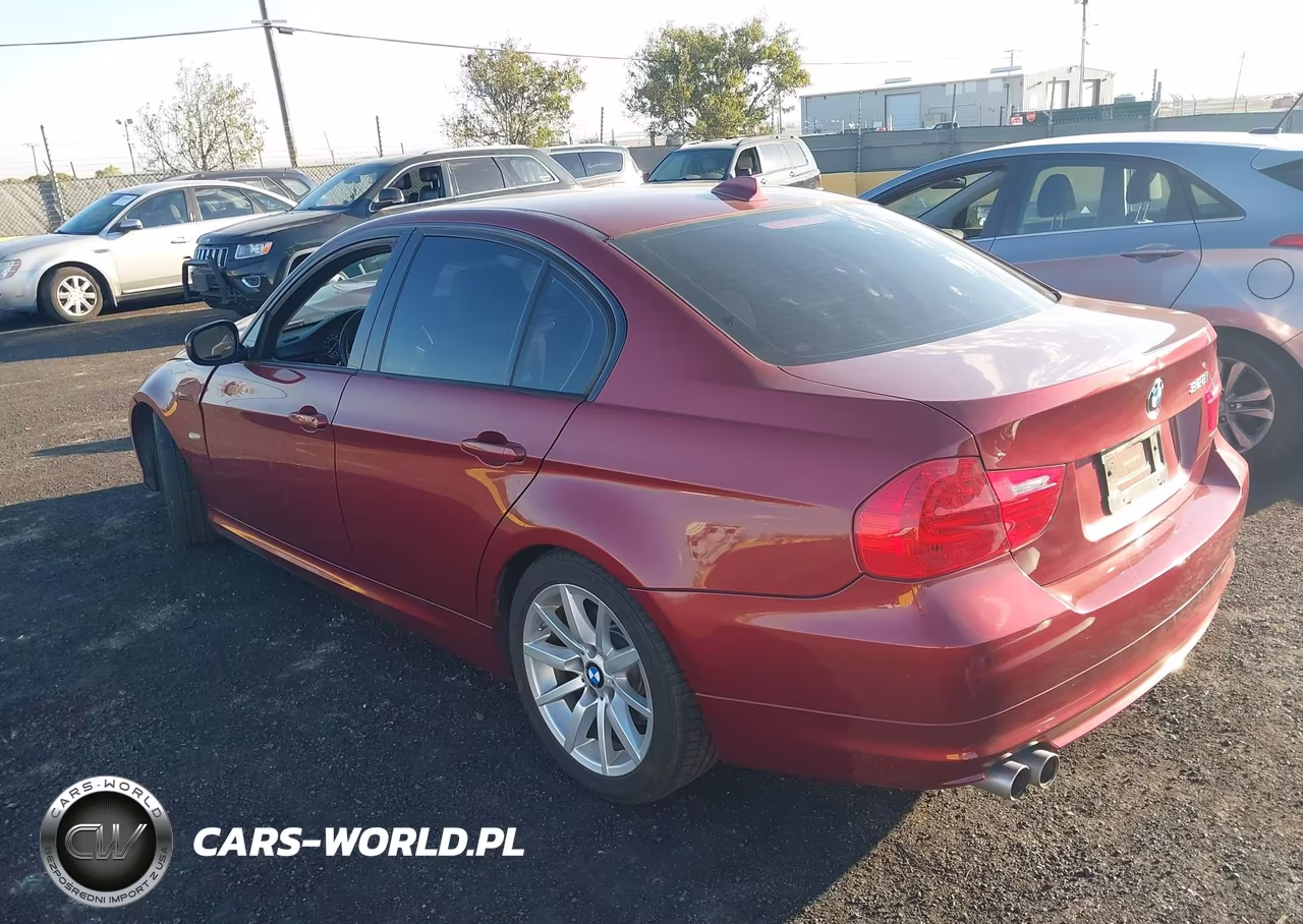 2011 BMW 328I VIN:WBAPH5G59BNM80211 - 3