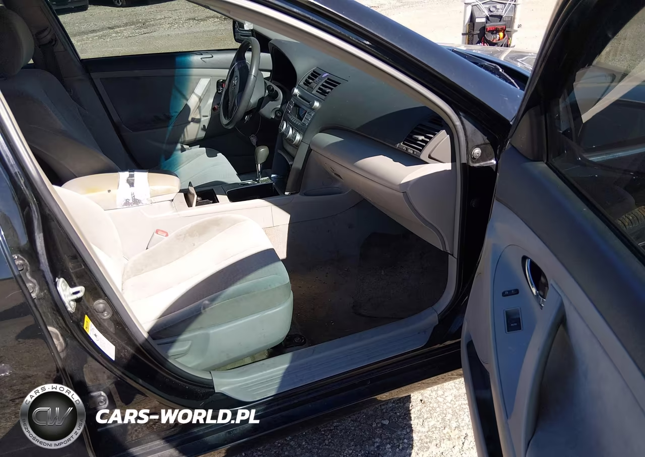 2010 Toyota Camry Le VIN:4T4BF3EK2AR083865 - 5