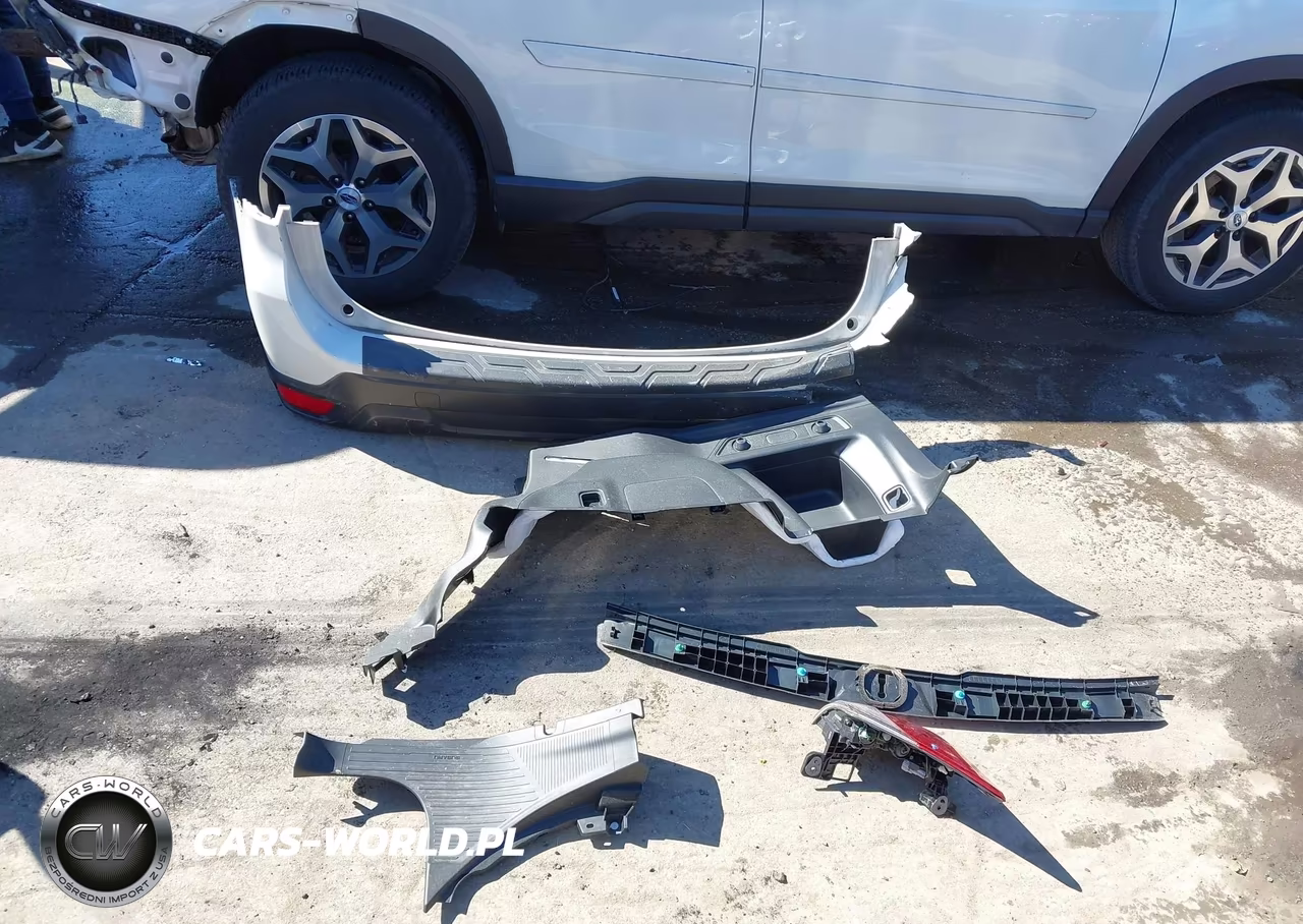 2020 Subaru Forester Premium VIN:JF2SKAJC5LH537360 - 12