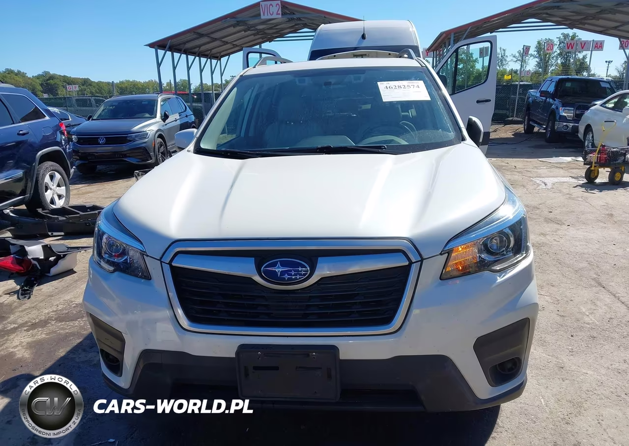 2020 Subaru Forester Premium VIN:JF2SKAJC5LH537360 - 13