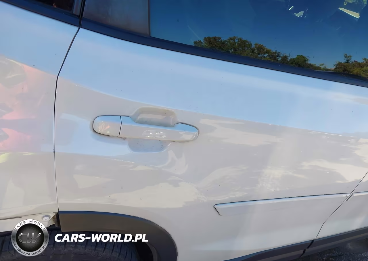 2020 Subaru Forester Premium VIN:JF2SKAJC5LH537360 - 18