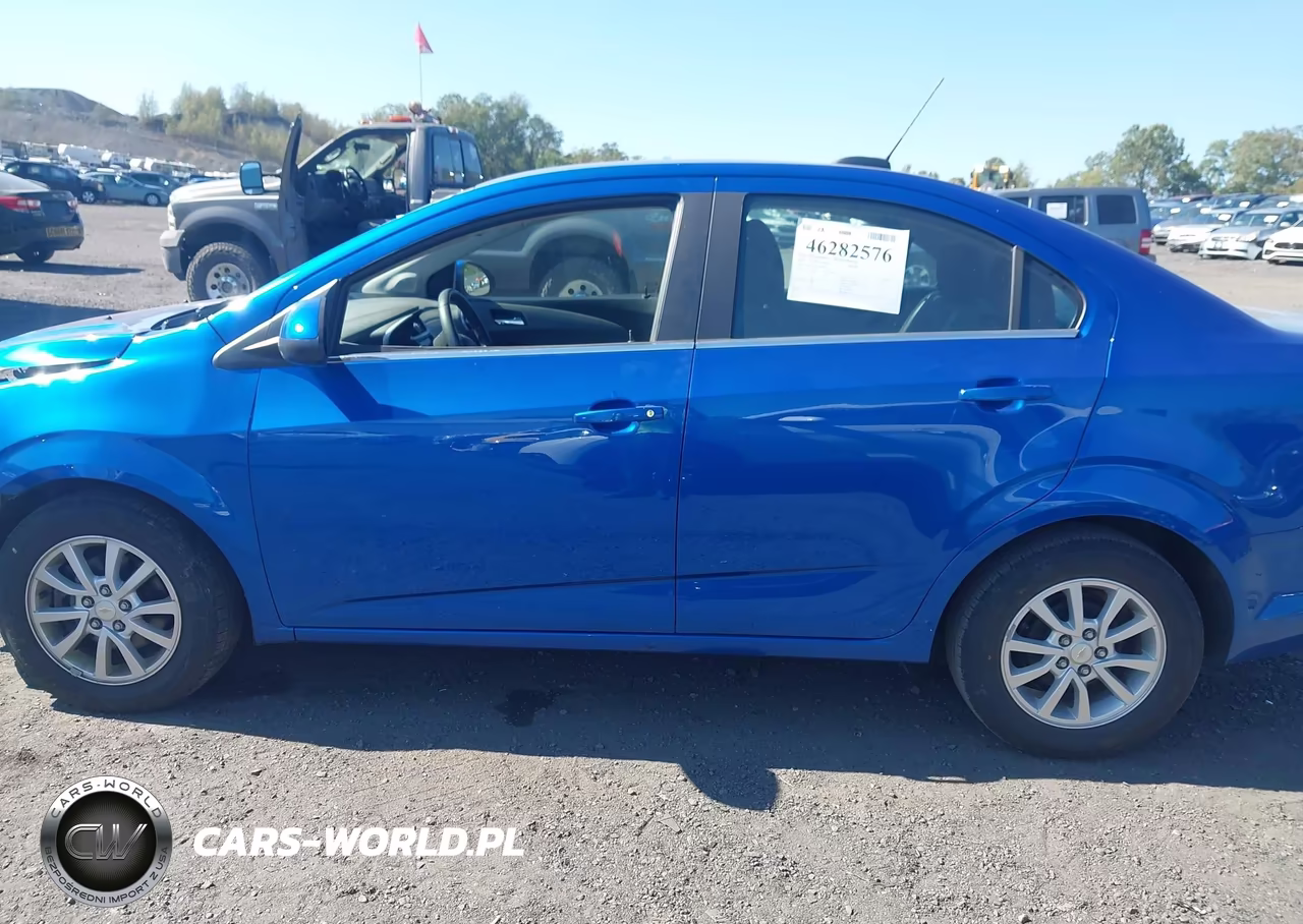 2020 Chevrolet Sonic Fwd Lt VIN:1G1JD5SB6L4118600 - 14
