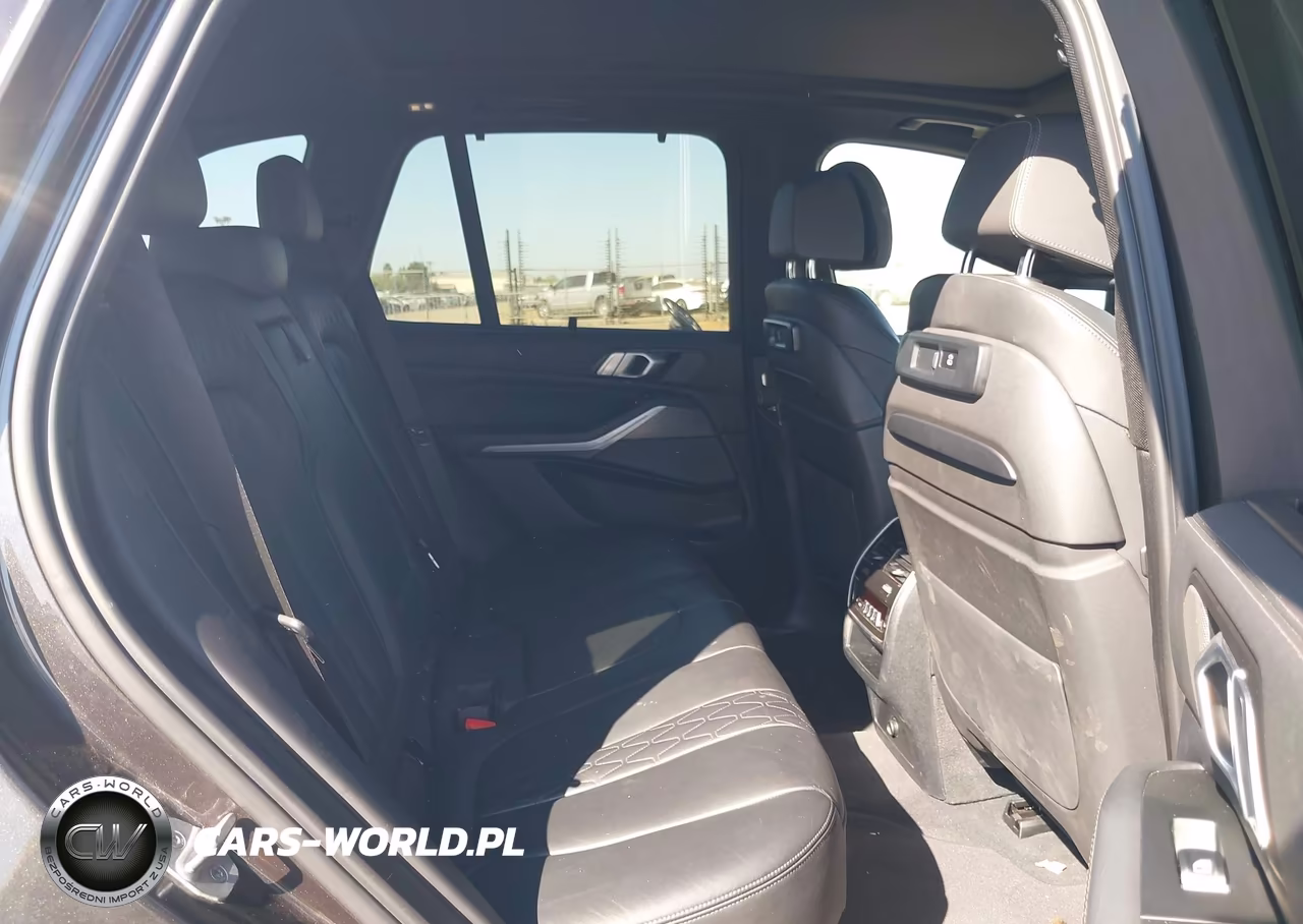 2023 BMW X5 Phev xDrive45E VIN:5UXTA6C04P9R36507 - 8