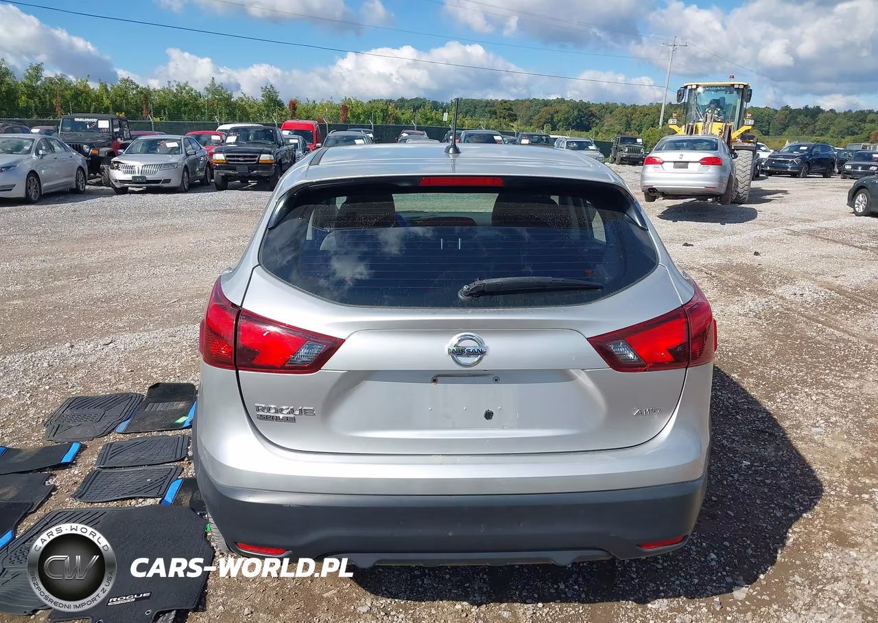 2018 Nissan Rogue Sport S VIN:JN1BJ1CR7JW256188 - 16