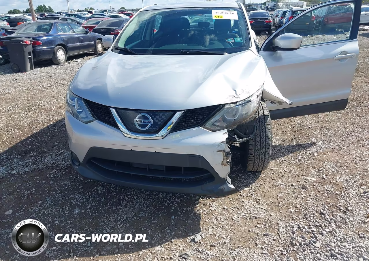 2018 Nissan Rogue Sport S VIN:JN1BJ1CR7JW256188 - 6