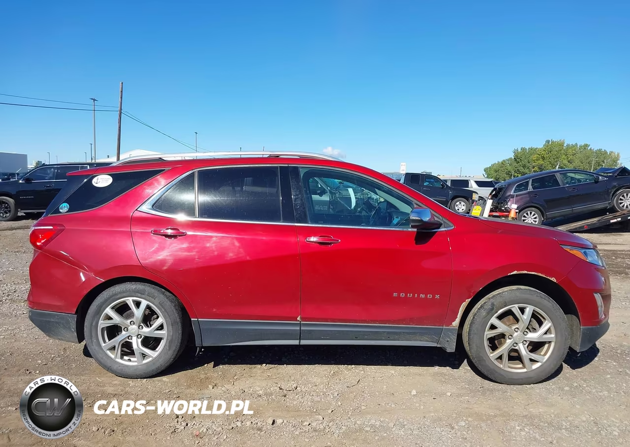 2018 Chevrolet Equinox Premier VIN:2GNAXVEV3J6237017 - 14