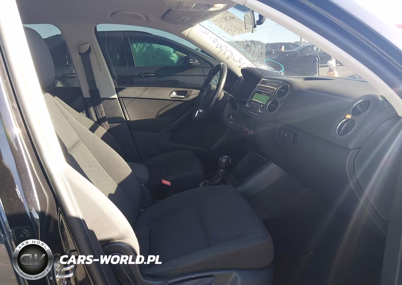 2014 Volkswagen Tiguan S VIN:WVGBV3AX6EW625154 - 5