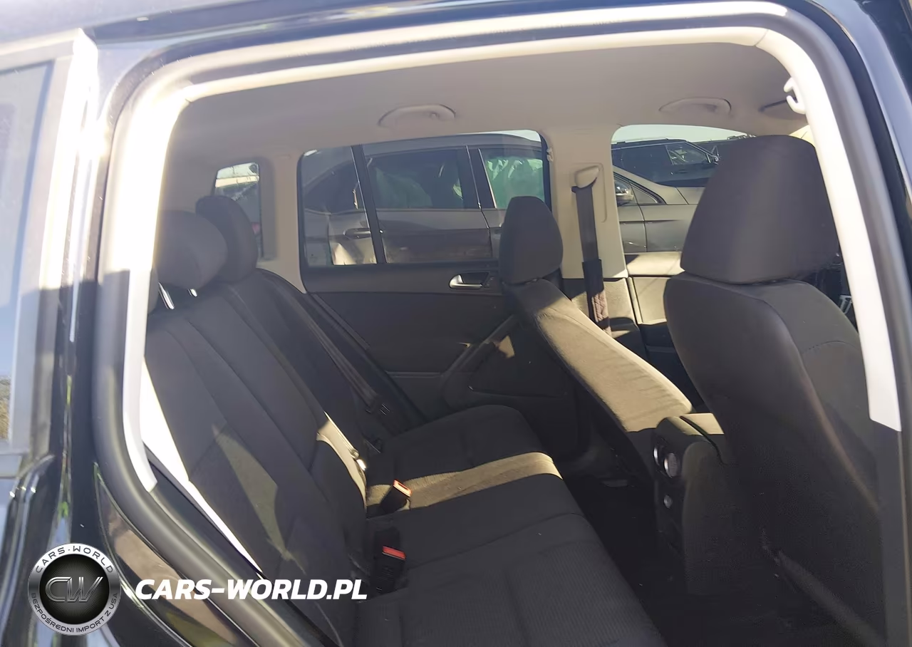2014 Volkswagen Tiguan S VIN:WVGBV3AX6EW625154 - 8