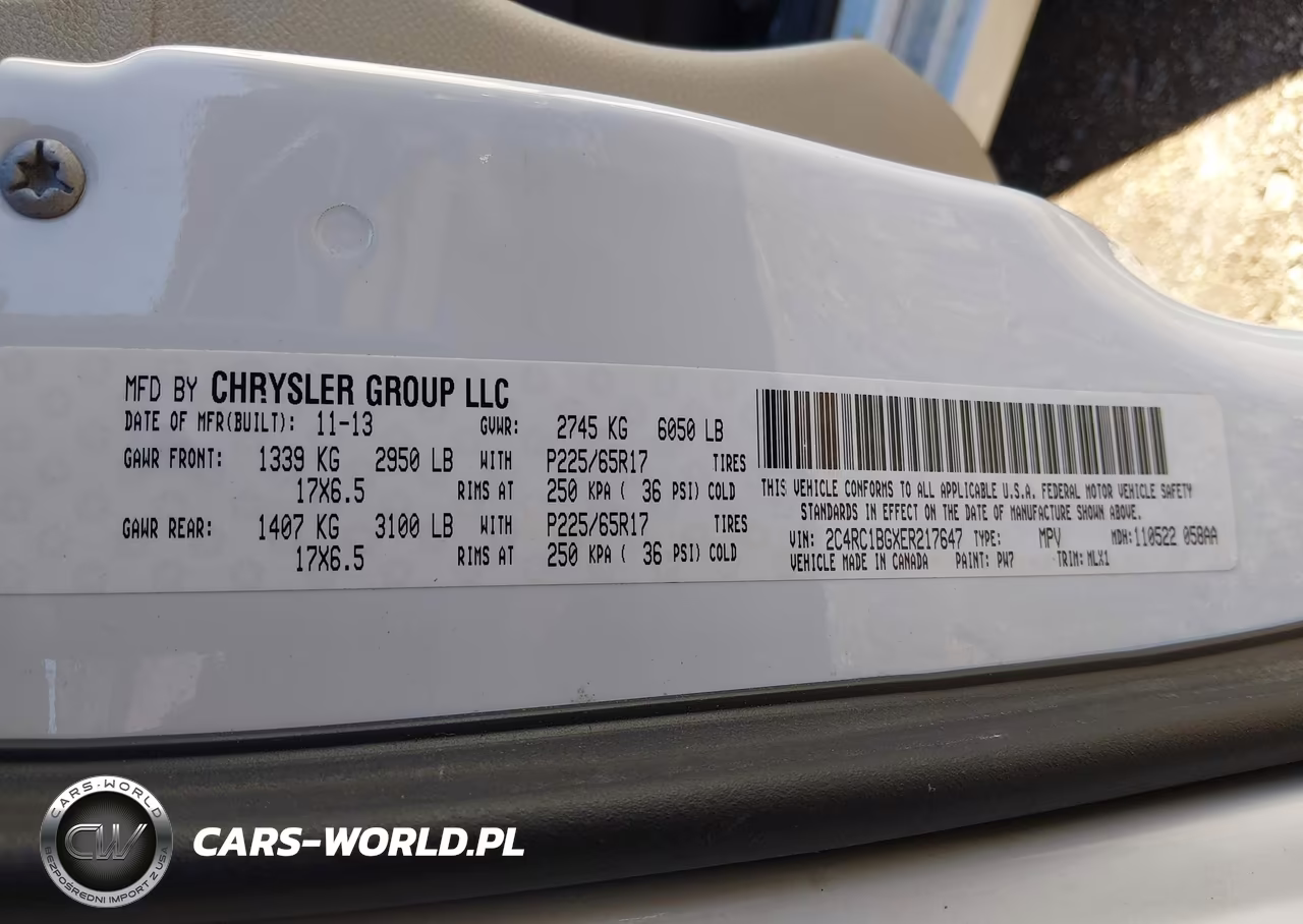 2014 Chrysler Town & Country Touring VIN:2C4RC1BGXER217647 - 9