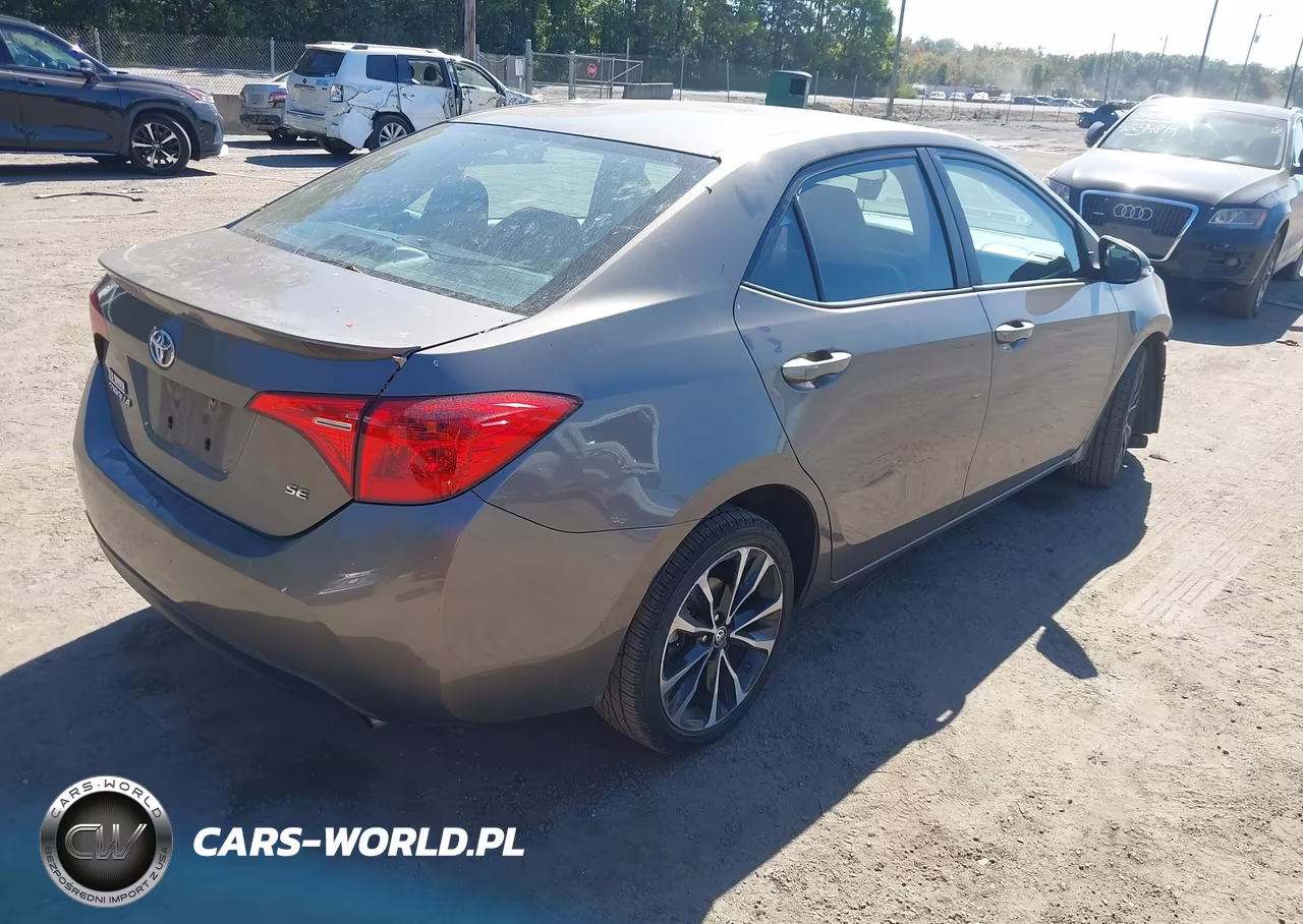 2017 Toyota Corolla Se VIN:2T1BURHE4HC805521 - 4