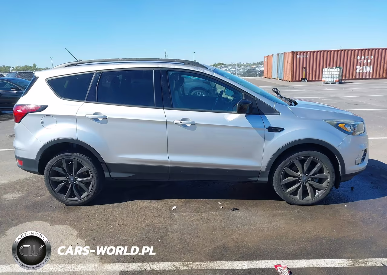 2019 Ford Escape Se VIN:1FMCU9GD1KUB09816 - 13