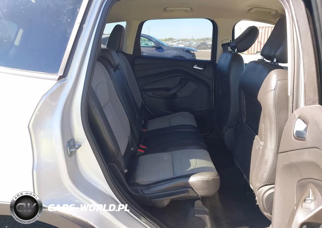 2019 Ford Escape Se VIN:1FMCU9GD1KUB09816 - 8
