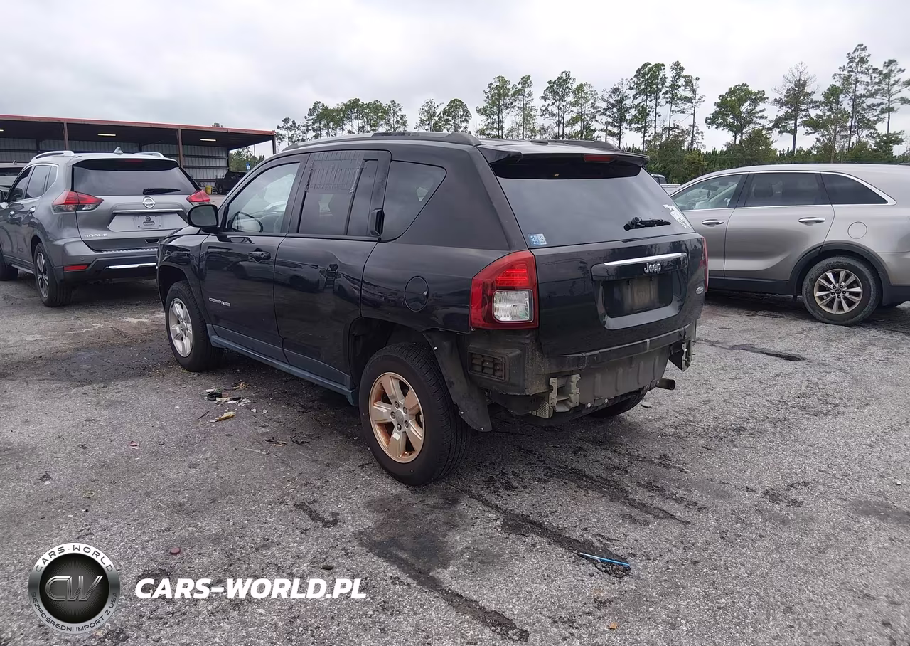 2016 Jeep Compass Latitude VIN:1C4NJCEB9GD651452 - 3