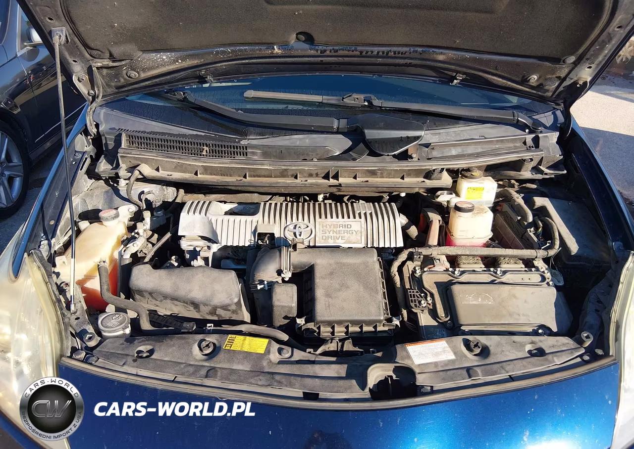 2015 Toyota Prius Two VIN:JTDKN3DU8F1954572 - 10
