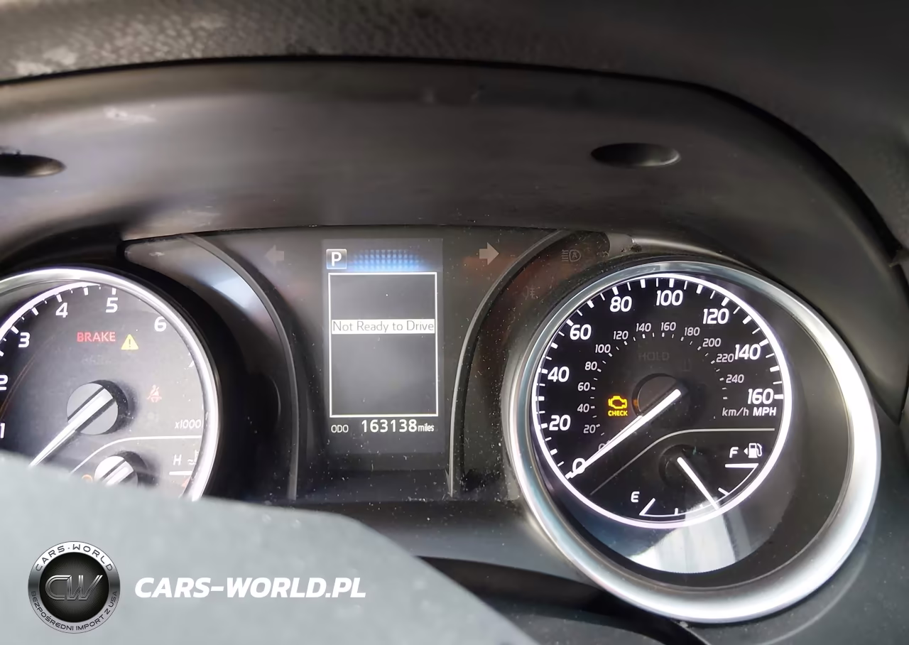 2018 Toyota Camry Le VIN:4T1B11HKXJU540429 - 7