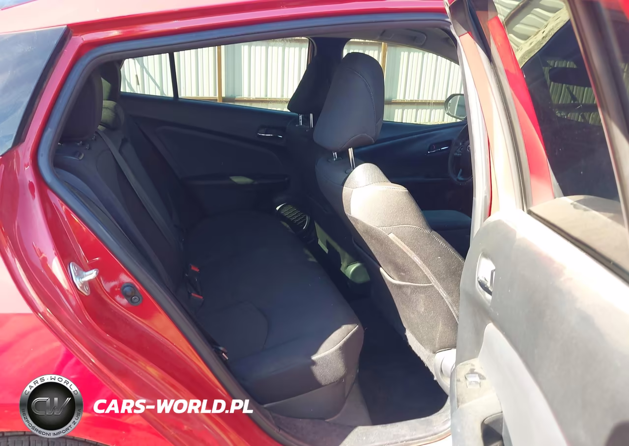 2020 Toyota Prius Le Awd-E VIN:JTDL9RFUXL3014461 - 8