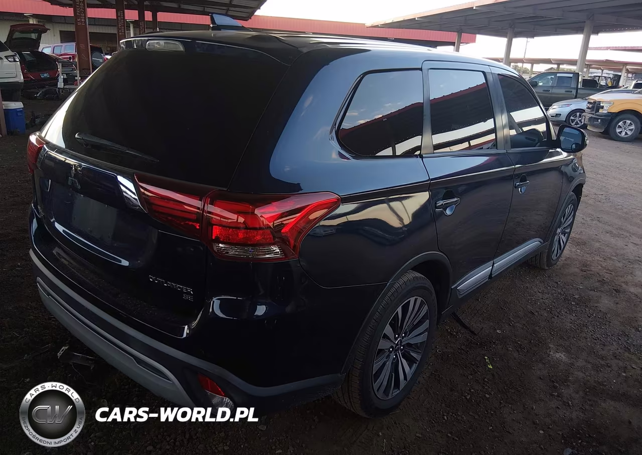 2019 Mitsubishi Outlander Le-Se-Sel VIN:JA4AD3A30KZ035178 - 4