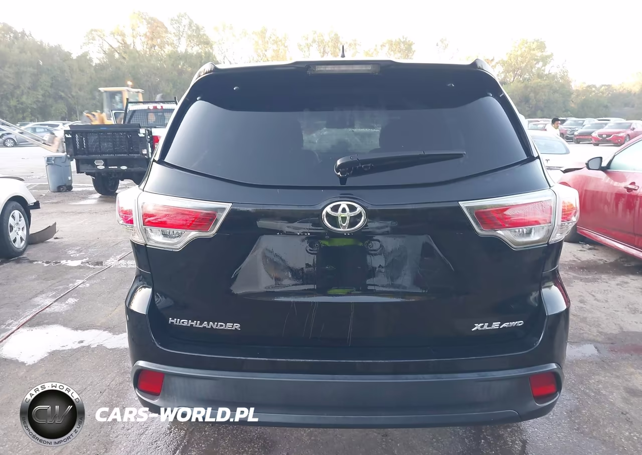 2015 Toyota Highlander Xle V6 VIN:5TDJKRFH8FS184156 - 16