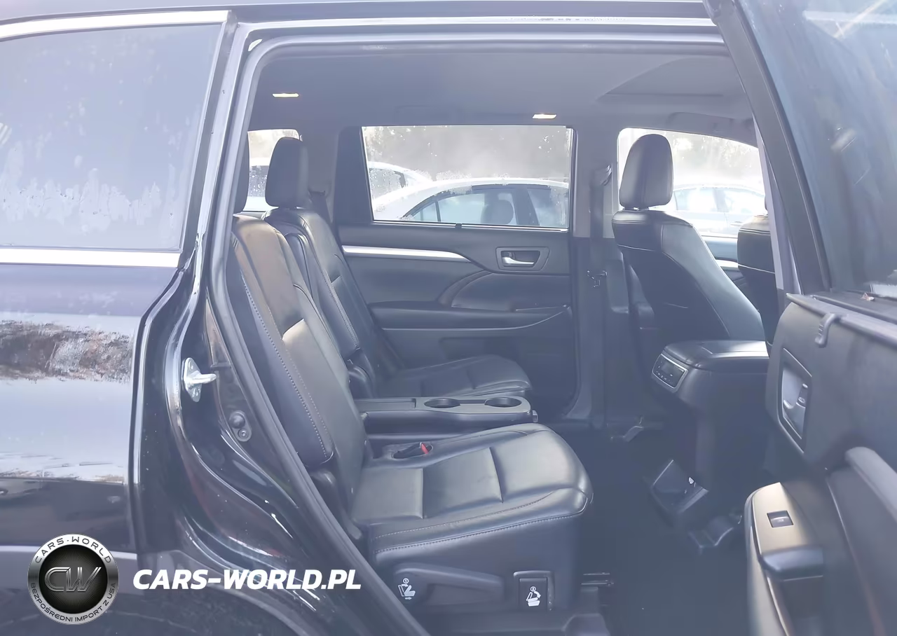 2015 Toyota Highlander Xle V6 VIN:5TDJKRFH8FS184156 - 8