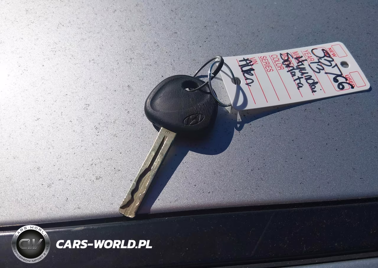 2013 Hyundai Sonata Gls VIN:5NPEB4AC5DH628760 - 11