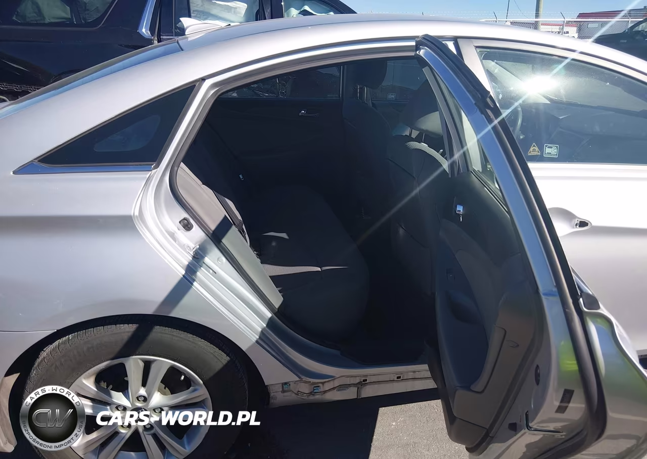 2013 Hyundai Sonata Gls VIN:5NPEB4AC5DH628760 - 8