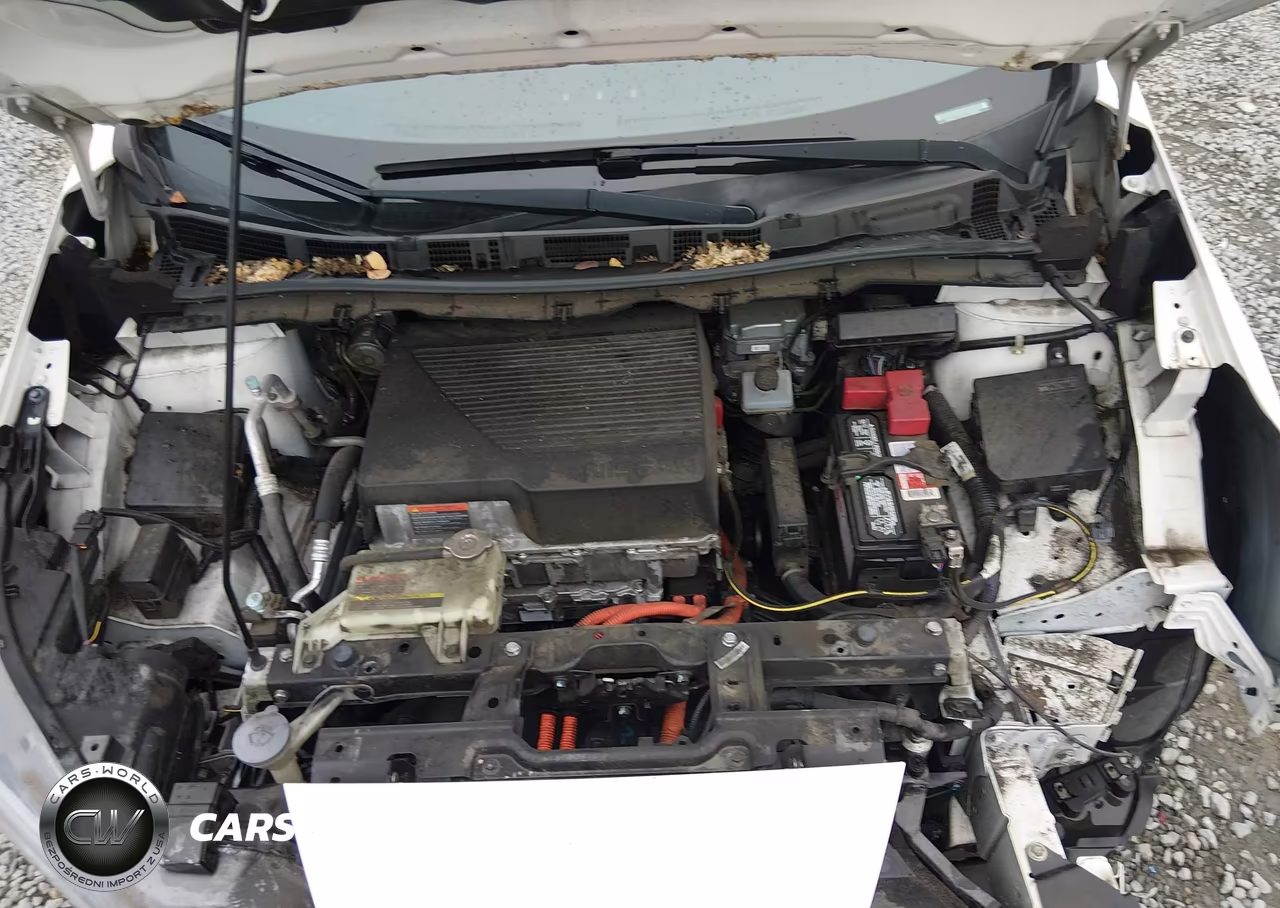 2018 Nissan Leaf S VIN:1N4AZ1CP2JC306826 - 10