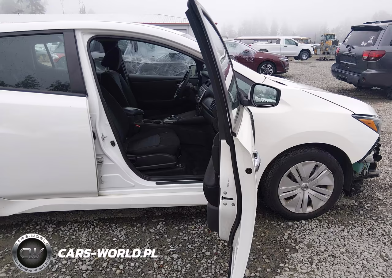 2018 Nissan Leaf S VIN:1N4AZ1CP2JC306826 - 5